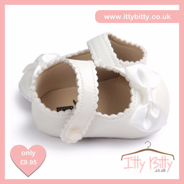 Itty Bitty White Soft Sole Baby Girl First Walkers Shoes