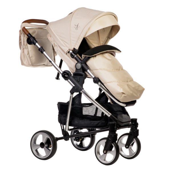 Amy Childs Roma Rizzo Cream Pushchair