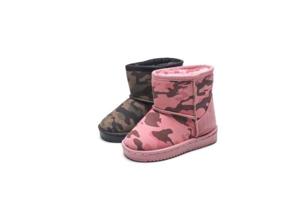 Itty Bitty Pink Camouflage Snuggle Boots