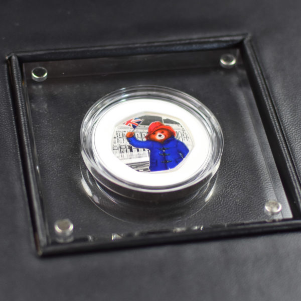 Silver Proof Paddington 50p in a deluxe personalised gift box - Image 7
