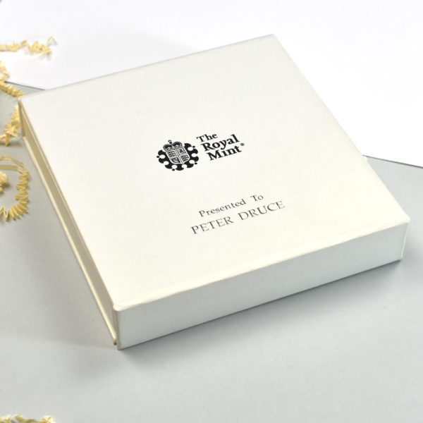 Uncirculated Paddington 50p in a personalised gift box - Image 3