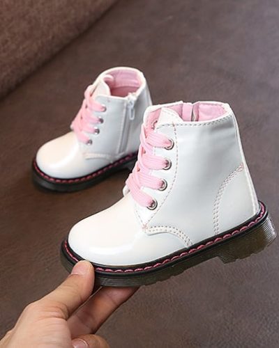 Itty Bitty Snow White Winter boots