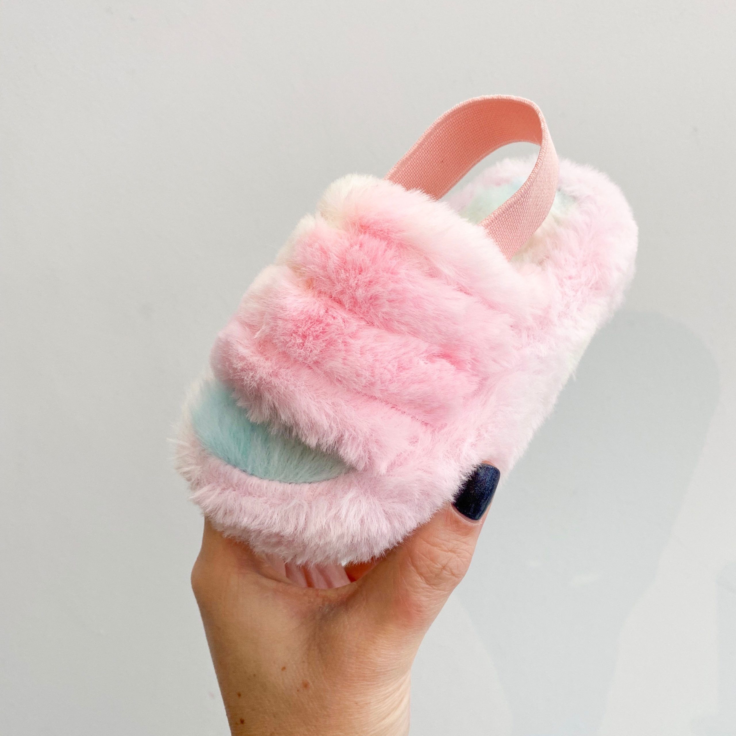 Faux fur sales unicorn slippers