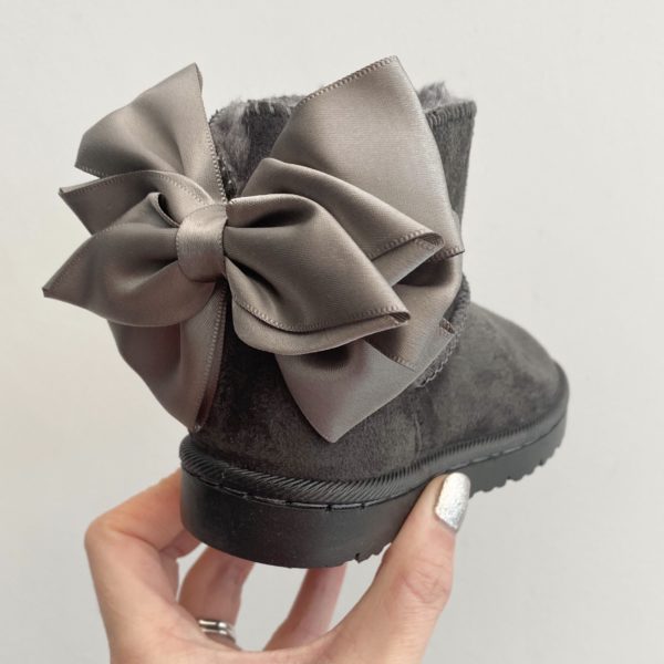 Itty Bitty Alaskan Grey Snuggle Boots