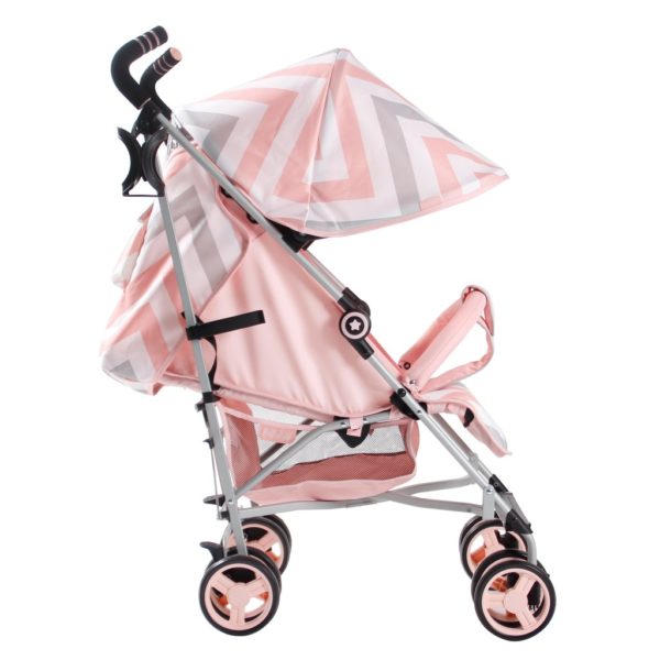 Designed in collaboration with Billie Faiers as part of her “Signature Range”, our trend-setting pink chevron lightweight stroller was created so you and your little can stroll together in style. Stroll, fold, stow, and go. With the My Babiie MB02 Lightweight stroller range, we make it easy for modern parents