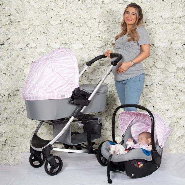 Dani Dyer MB200 Pink & Grey Travel System