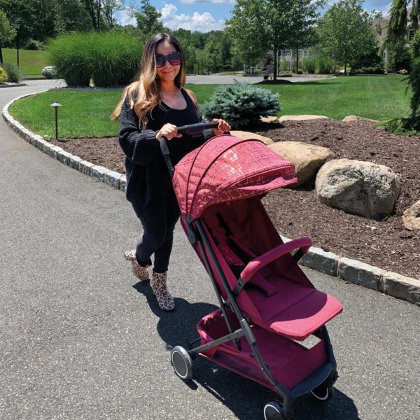 Snooki Burgundy Gold Compact Stroller