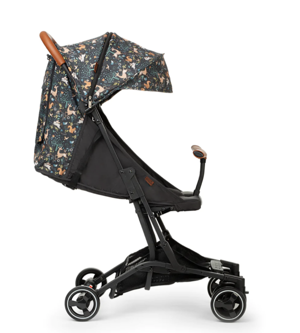 Bizzi Growin Compact Stroller - NARNIA - Image 9