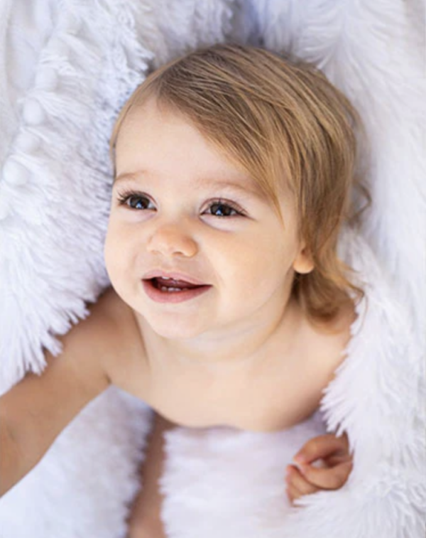 BIZZI GROWIN FLUFFY BABY BLANKET - ICE WHITE - KOOCHICOO