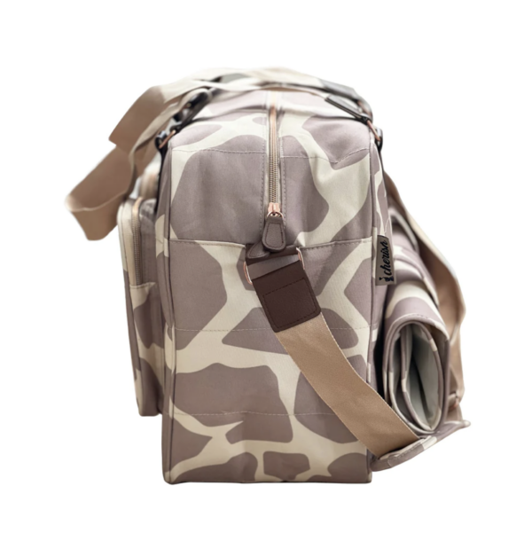 Dani Dyer Giraffe Deluxe Changing Bag - Image 2