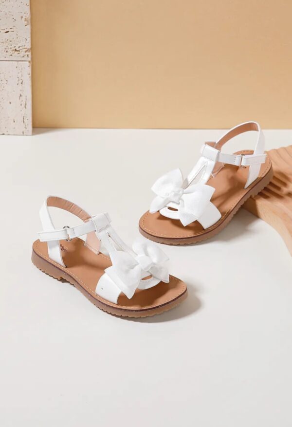 Itty Bitty White Bora Bora Bow Sandals