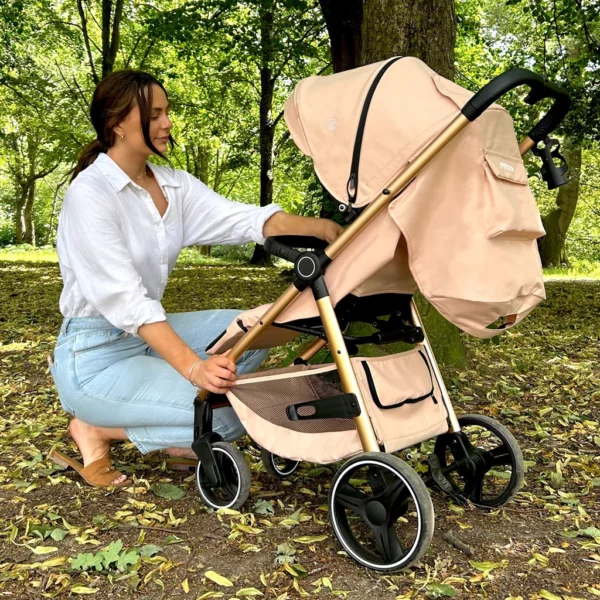 MB160 Billie Faiers Rose Gold Blush Pushchair