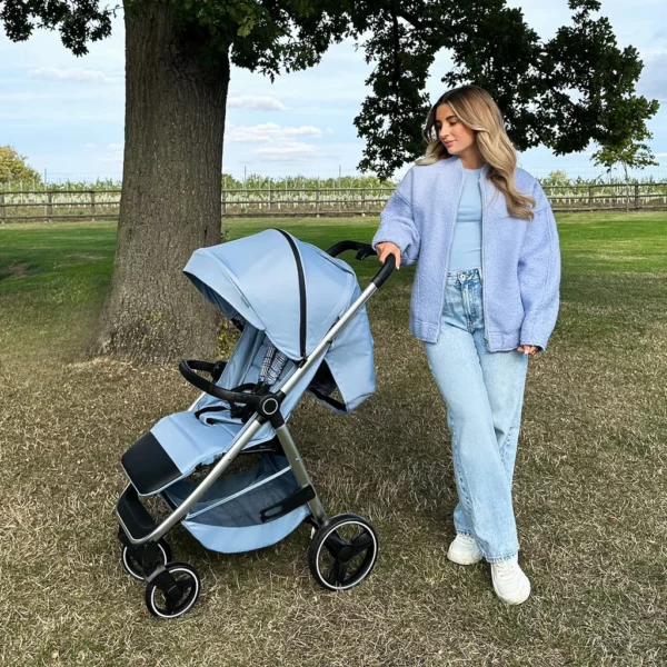 MB160 Dani Dyer Blue Plaid Pushchair