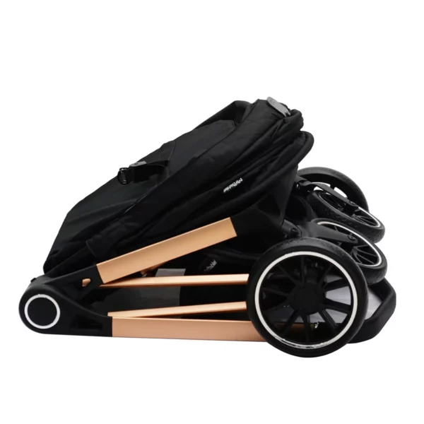 MB250i Billie Faiers Black Quilted iSize Travel System - Image 6