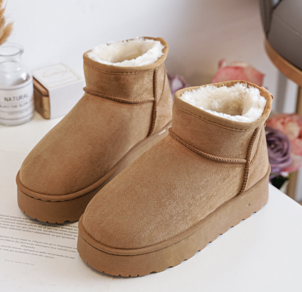 Itty Bitty Women s Chestnut Dipper Chunky Boots UK 12 EUR 30