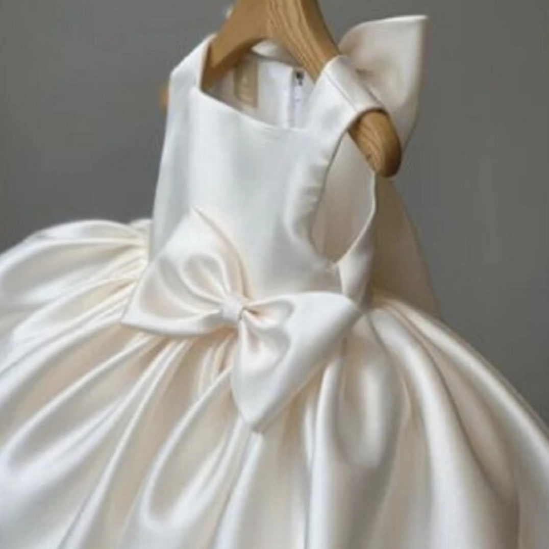 Little deals bitty dress