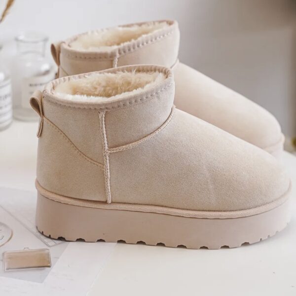 Itty Bitty Women's Light Beige Dipper Chunky Boots - Image 6