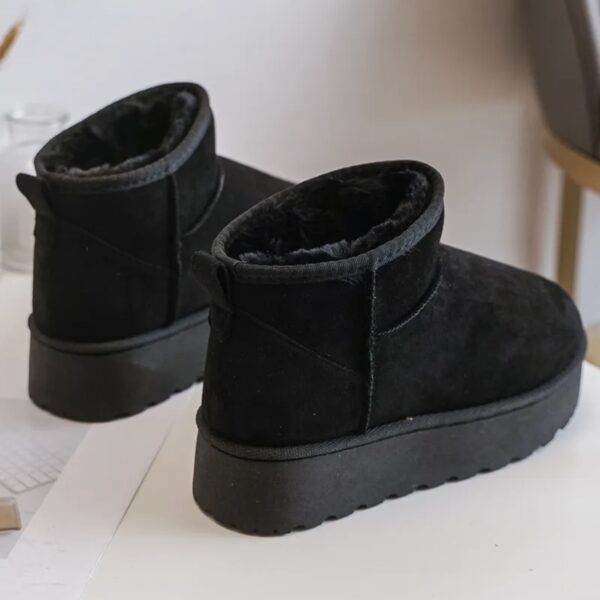 Itty Bitty Women's Black Dipper Chunky Boots - Image 2