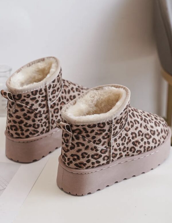 Itty Bitty Women's Leopard Print Dipper Chunky Boots - Image 2