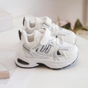 Itty Bitty White & Black 530 Trainers Runner