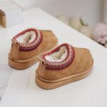 Itty Bitty Tazz Chestnut Clogs