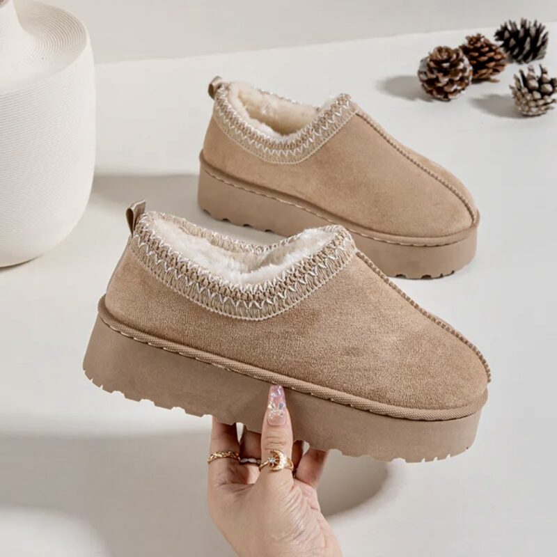 Itty Bitty Tazz Beige Clogs Womens 1 Itty Bitty Tazz Beige Clogs Womens