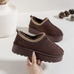 Itty Bitty Tazz Chocolate Clogs Womens