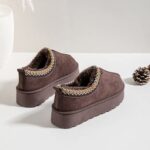Itty Bitty Tazz Chocolate Clogs Womens