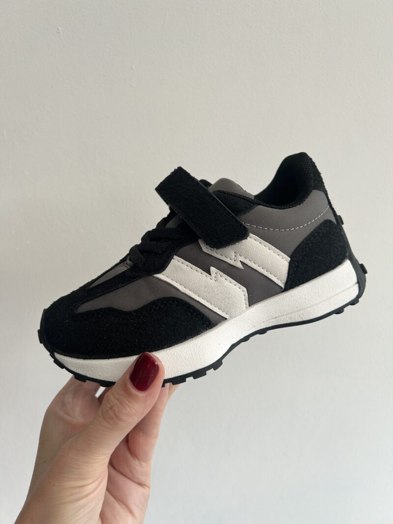 Itty Bitty Black & Distressed White 327 Trainers Itty Bitty Black & Distressed White 327 Trainers