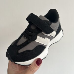 Itty Bitty Black & Distressed White 327 Trainers