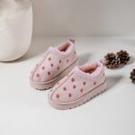 Itty Bitty Limited Edition Pink Strawberries Tazz Clogs Itty Bitty Limited Edition Pink Strawberries Tazz Clogs