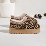 Itty Bitty Limited Edition Leopard Tazz Clogs Womens Itty Bitty Limited Edition Leopard Tazz Clogs Womens