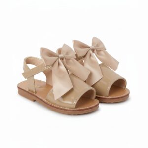 Itty Bitty Spanish Shiny Patent Style Beige Bow Sandals