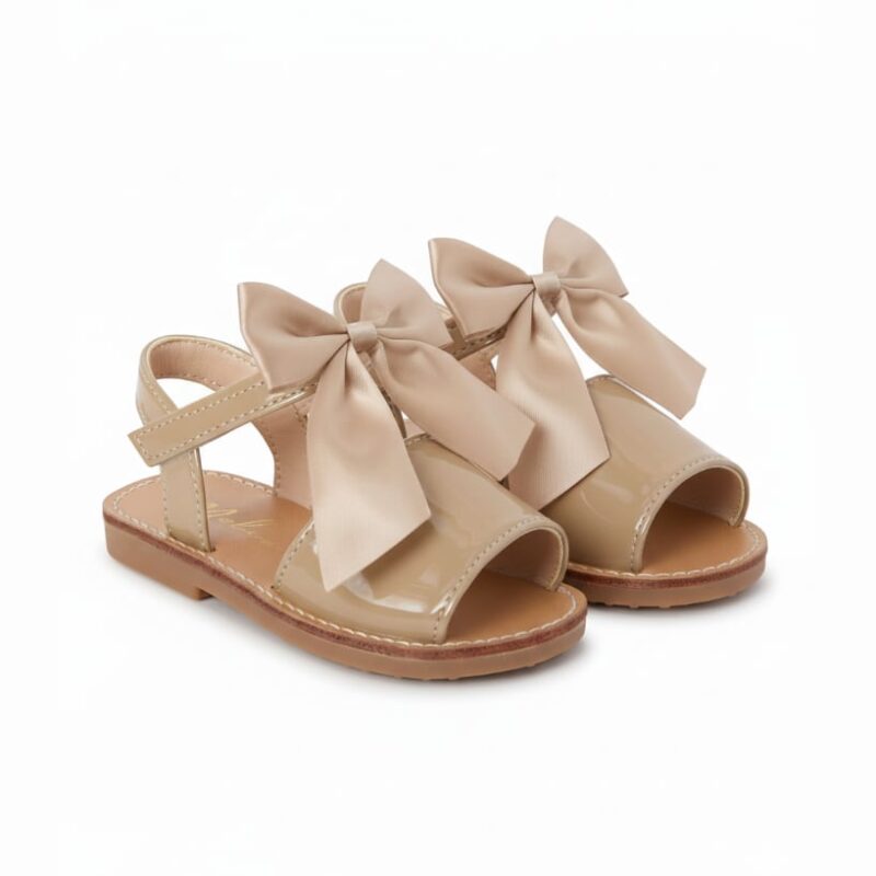 Itty Bitty Spanish Shiny Patent Style Beige Bow Sandals