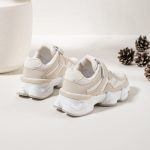 Itty Bitty Kids Beige & White 960 Trainers