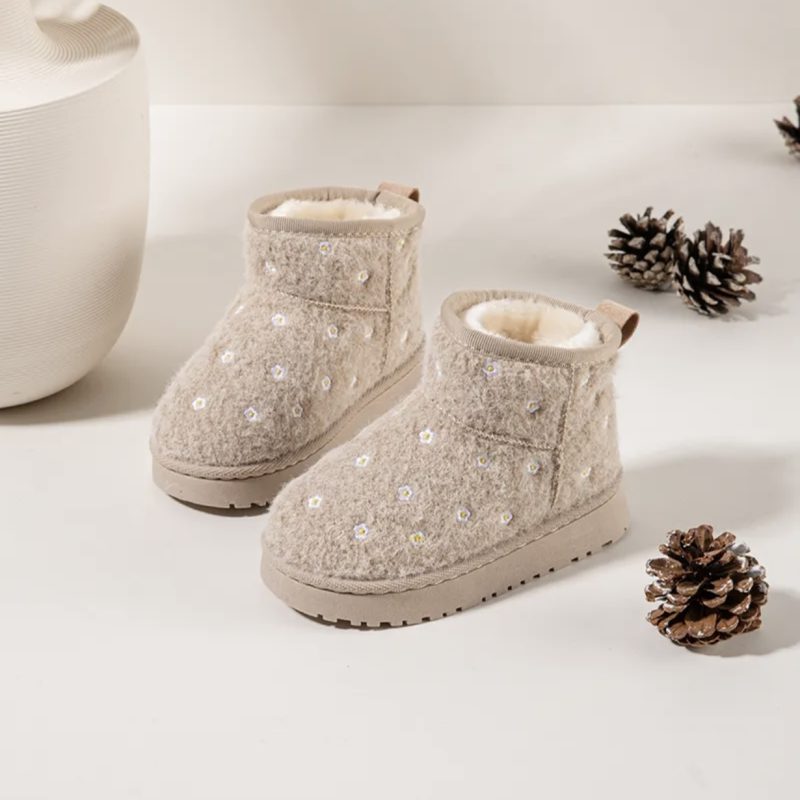 Itty Bitty Kids Beige Bouclé Flower Snuggle boots